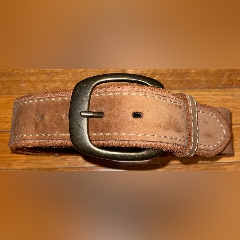 Tommy Bahama Men's Brown Leather Belt 42
